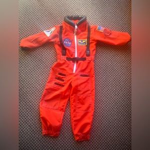 Youth space camp astronaut suit/costume